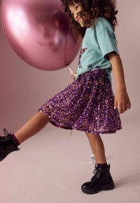 Next REGULAR FIT - A-Linien-Rock - purple sequin