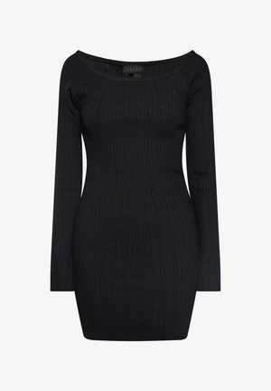 Fekete bordázott bodycon ruha hosszú ujjakkal és széles nyakkivágással. Simaság jellemzi, testhezálló szabással és térdhosszúságú vágással rendelkezik. Márkacímke: Naemi.