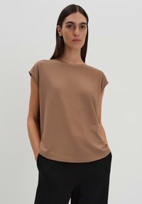 someday. - LOOSE FIT O-SHAPE - Basic T-shirt - brown sugar Thumbnail Image 1