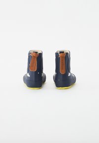Miniatuurafbeelding 3
