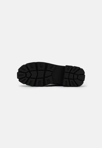 Even&Odd Botas mosqueteras - black