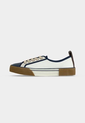 Versace, - Sneakersy niskie