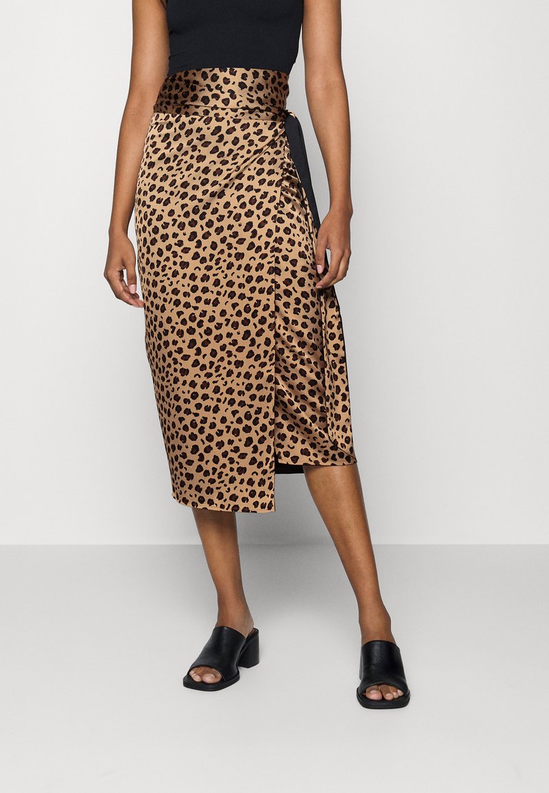 Never fully dressed black and white dress Clearance