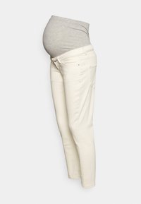 Jeans de maternidade em denim branco com um painel de jersey cinza para suporte da barriga. Corte slim com design de cinco bolsos e fecho frontal por botão.