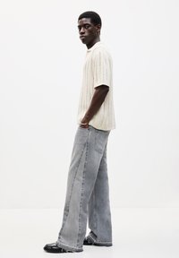 PULL&BEAR SHORT SLEEVE RUSTIC - Pólóing - sand