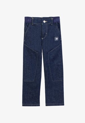 Pantaloni in denim blu scuro per bambini con toppe rinforzate sulle ginocchia, due tasche laterali, chiusura con bottone e cintura elastica con testo logo.
