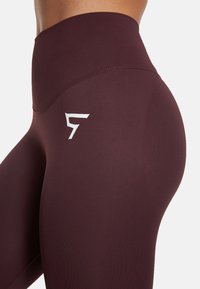SQUATPROOF DRILL HIGH WAIST  - Tights - redwine