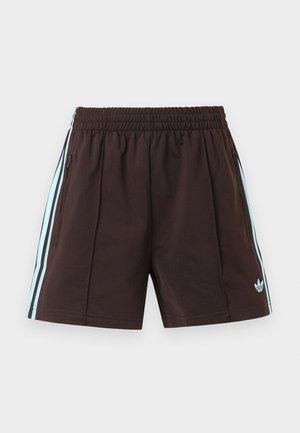 Σκούρα καφέ αθλητικά σορτς με ανοιχτό μπλε ρίγες στο πλάι, ελαστική μέση, τσέπες με φερμουάρ και λογότυπο Adidas στο μπροστινό δεξί πόδι.