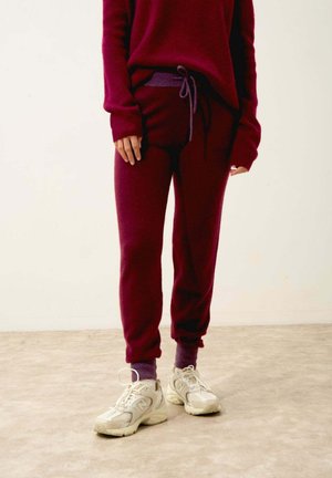 MARCELINE JOGGING - Pantalones deportivos - mulberry heather violet