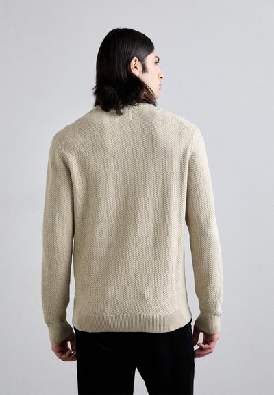 NN.07 PETE CREW - Strikkegenser - khaki beige