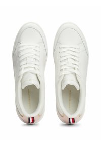 Tommy Hilfiger TRIM  - Zapatillas - ecru/whimsy pink