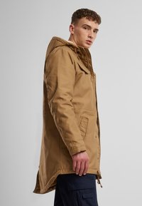 Brandit MARSH LAKE - Jachetă parka - camel