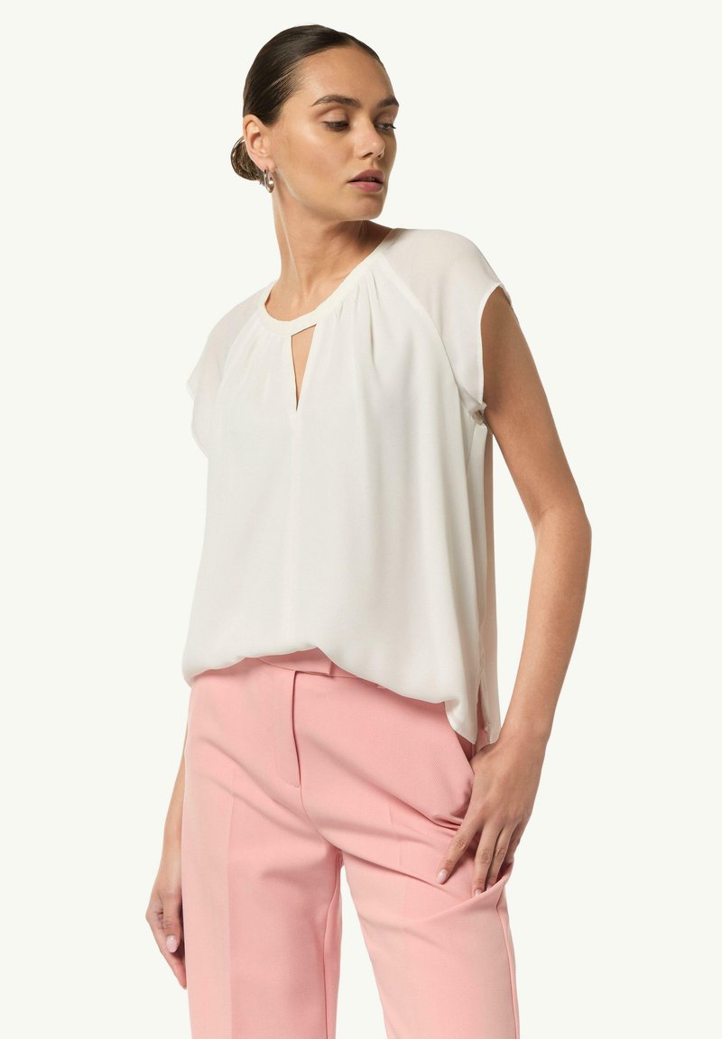 comma Bluse - weiß