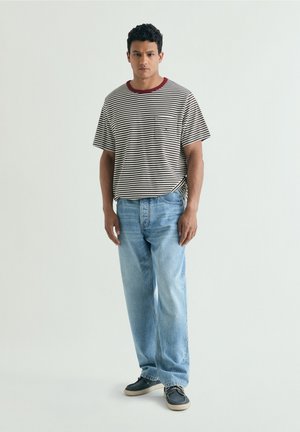 Scalpers, SCALPERS STRIPED POCKET TEE - T-shirt con stampa - brown