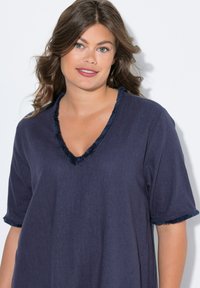 LAURASØN V-AUSSCHNITT ARM - Denní šaty - navy blue