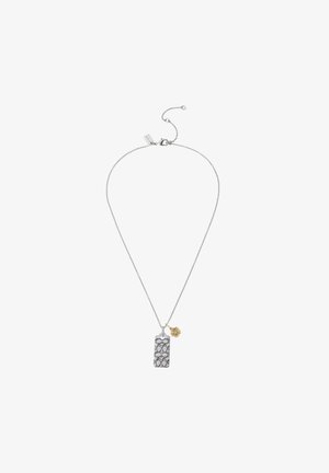 Collana in argento con un pendente rettangolare che presenta un motivo circolare e un piccolo ciondolo in oro. La catena è delicata con un moschettone.