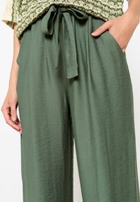LolaLiza WIDE - Nohavice - khaki med