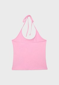 Top corto rosa con scollatura halter e sottili spalline legate al collo, realizzato in tessuto liscio e leggero.