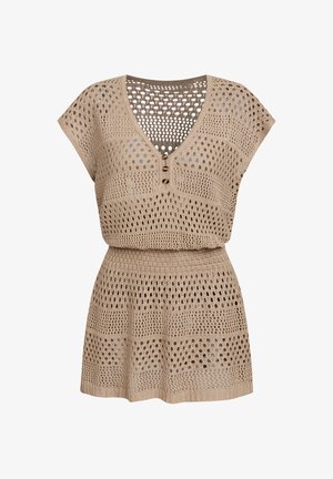 Beige gehaakte jurk met korte mouwen, V-hals, drie decoratieve knopen en een getailleerde taille.