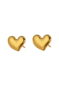 Pendientes de perno en forma de corazón con tono dorado, superficie lisa y brillante, y cierre trasero para un ajuste seguro.