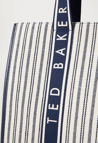Ted Baker HAYLLEE STRIPED ICON BAG - Shopping Bag - navy