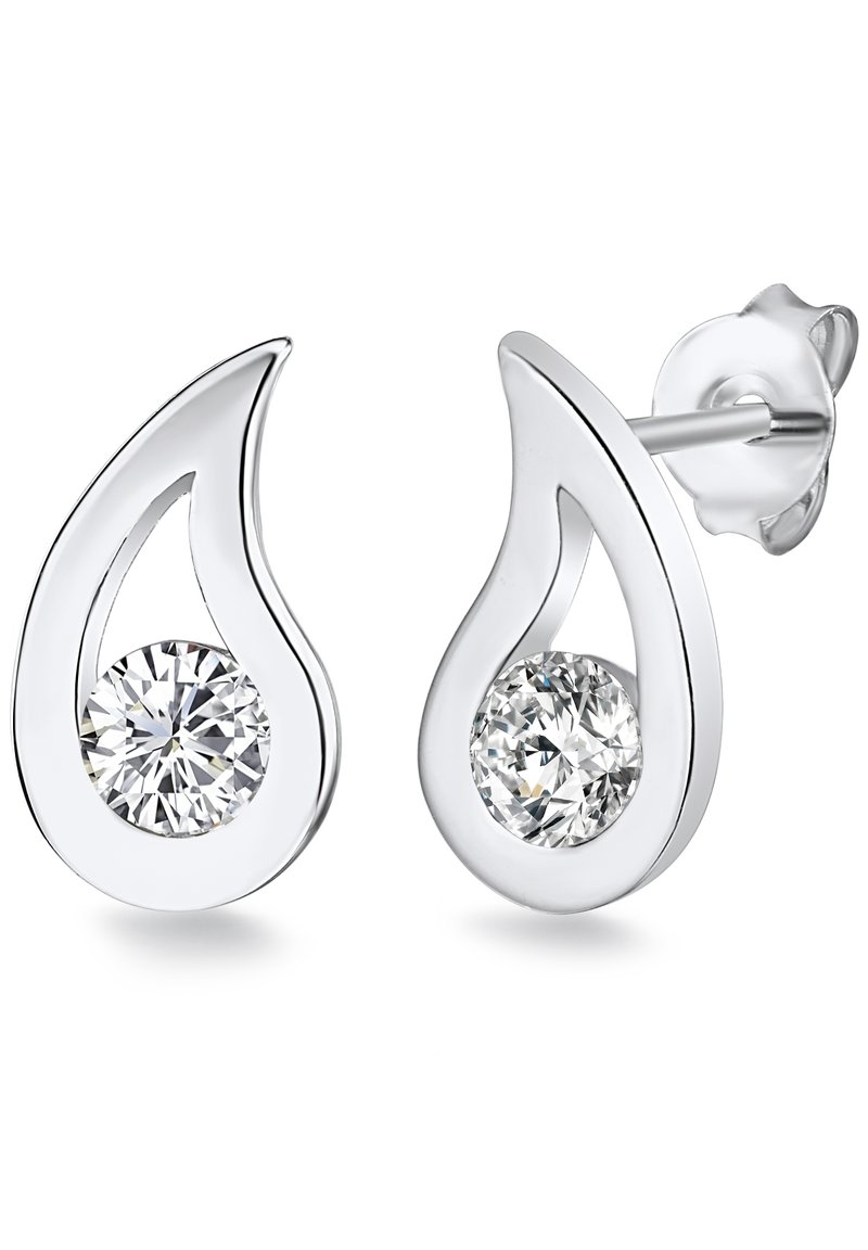 Pendientes en forma de lágrima de plata con una piedra redonda clara, engastada en un diseño abierto y detallado. Acabado suave con acentos pulidos.