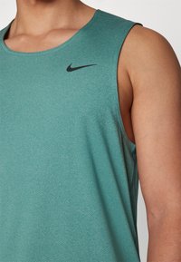 Nike Performance READY - Felső - bicoastal/black