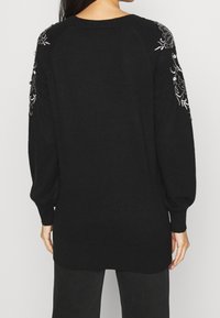 Wallis Strickpullover - black