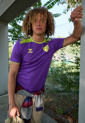 MALAGA FC 3RD COMMUNITY - Sports T-shirt - heliotrope