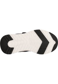 Musta kumipohja valkoisilla yksityiskohdilla; ominaisuutena siksak-kuviointi pidon vuoksi; litteä profiili vakauden takaamiseksi.