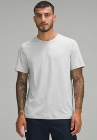 lululemon - SOFT JERSEY SHORT-SLEEVE - Basic T-shirt - heathered vapor heathered silver drop Thumbnail Image 1