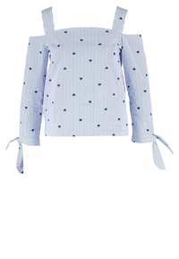 Top off-the-shoulder a righe blu e bianche con piccoli motivi a cuore. Presenta maniche annodate e un design aderente. Realizzato in tessuto leggero.