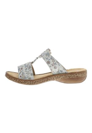 Dame slip-on sandal med lyseblomstrede remme, polstret beige fodseng og tekstureret lav kileformet sål.