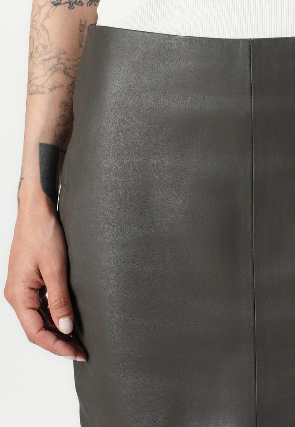 CECILIANA - Mini skirt - turkish coffee3