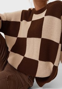 Stradivarius Pullover - brown