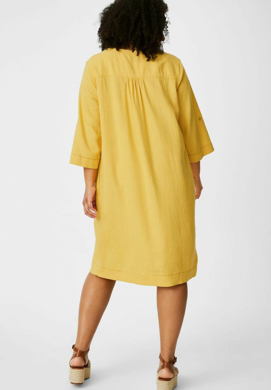 robe jaune c&a