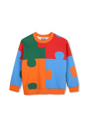 Sweatshirt met groot puzzelstukpatroon in groen, rood, blauw en oranje met oranje geribde kraag, manchetten en zoom.