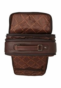 Sac de voyage en cuir marron avec des fermetures éclair, présentant un intérieur matelassé avec un motif marron et orange. Comprend une courte poignée pour le transport.