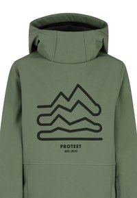 Lichtgroene hoodie met een hoge kraag, voorzien van een zwart berglijnontwerp en de tekst "PROTEST EST. IXIII" onder de afbeelding.
