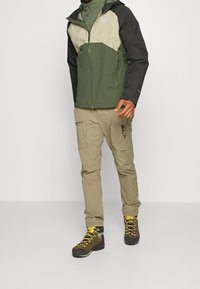 The North Face Hardshelljacke - green