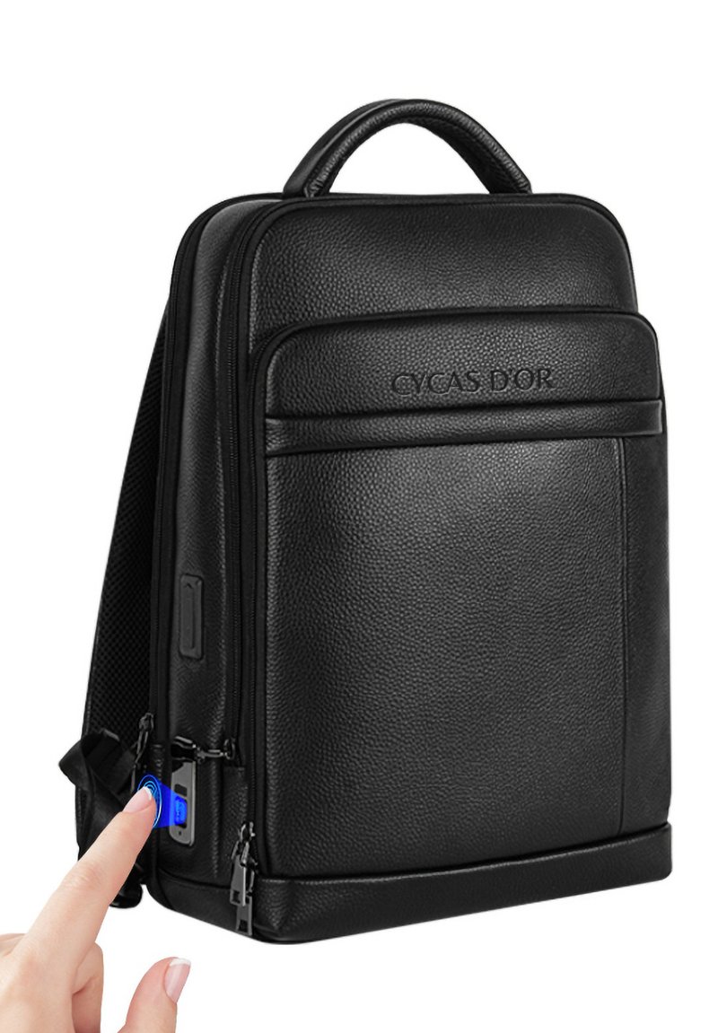 Musta nahkareppu, jossa on teksturoitu pinta. Repuissa on yläkädensija, etutasku ja sininen virtapainike sivussa.