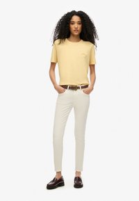 Superdry & Co ESSENTIAL LOGO WASHED  - T-shirts basic - straw yellow