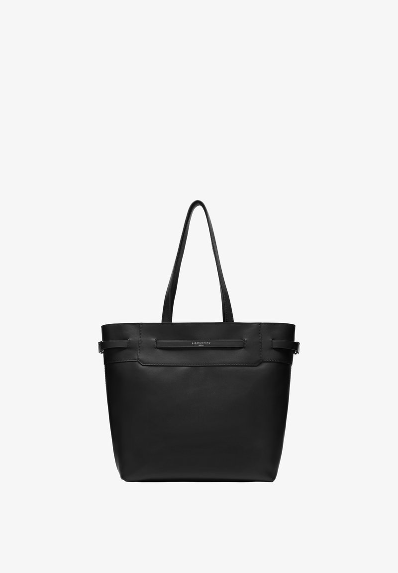 Czarna skórzana torba na ramię z długimi uchwytami, minimalistyczny design, gładka tekstura i subtelne logo marki z przodu.