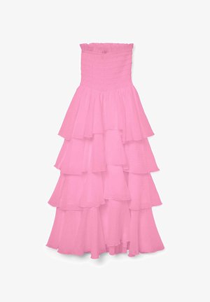Ružová bezramienková šaty s naberanim na tele a vrstvenými volánmi. Vyrobené z ľahkej tkaniny s mierne priehľadnou textúrou.