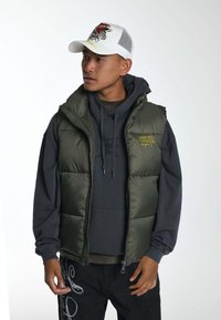 Thumbnail Image 3