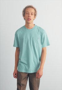 Dickies LURAY POCKET TEE - Paprasti marškinėliai - blue surf