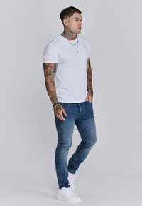 SIKSILK Jeans slim fit - washed vintage blue