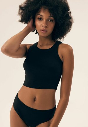 Undershirt - black