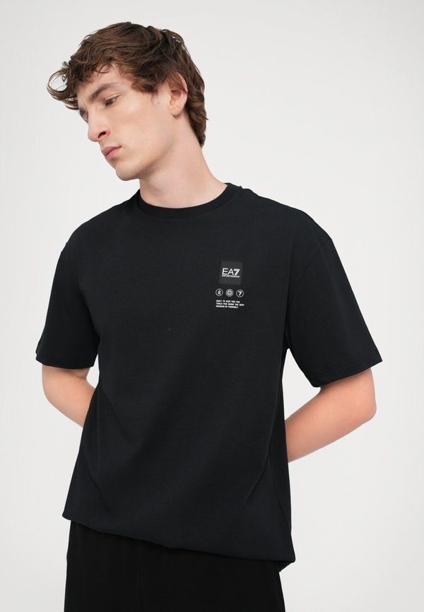 TRAIN LOGO TEE  UNISEX - Print T-shirt3