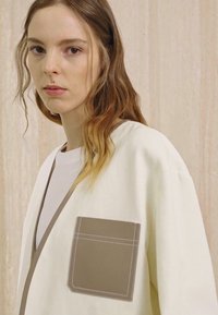 Bally Casaco curto - bone